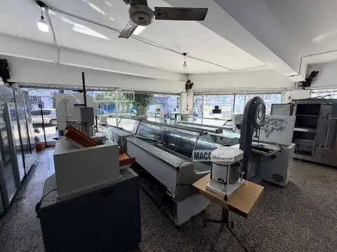 Avenida Juan Bautista Alberdi 4600