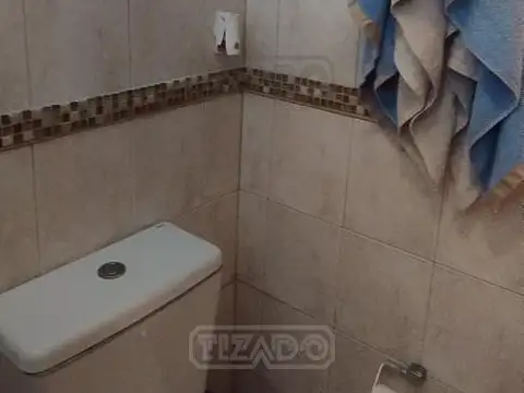 Casa 3 ambientes con 2 baños