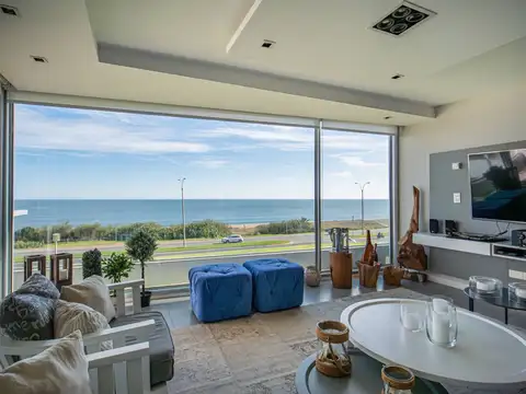 Departamento en venta en Edificio Lumiere frente al mar en la Mansa 100