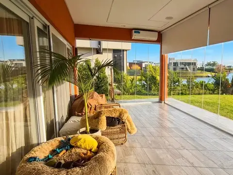Casa en Venta de 5 dormitorios