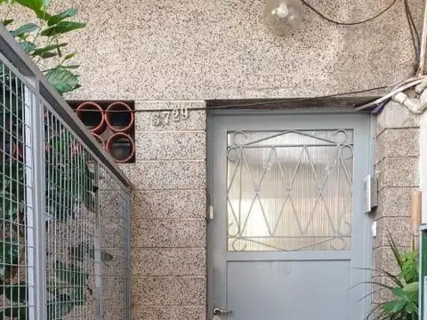 Depto Tipo Casa en Venta de 3 ambientes