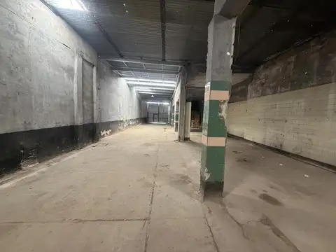 Galpón deposito 400m2 Belgrano