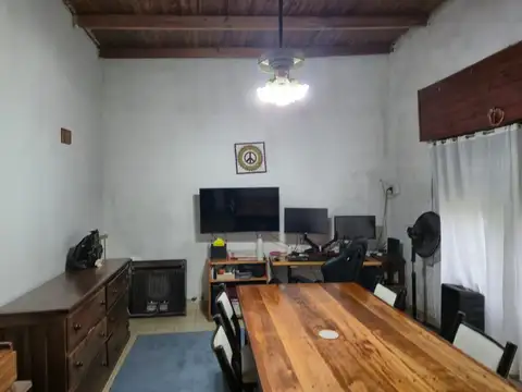 Casa en Venta en Los Hornos, USD 42.000