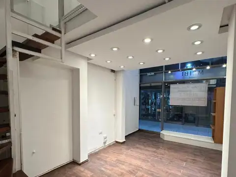 Local en Alquiler en Centro, $ 580.000