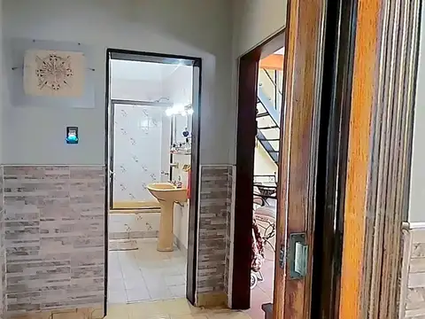 Lote propio, 450 m2 totales, dos Unidades Funcionales