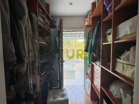 Fincas de Iraola 1 , Piso 0