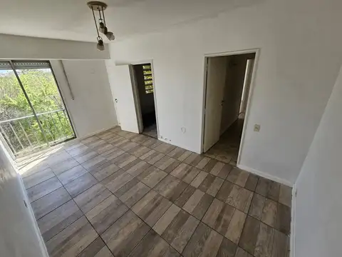 VENTA DEPARTAMENTO 2 AMBIENTES MARTINEZ