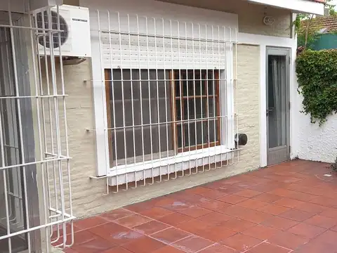 Depto Tipo Casa en Alquiler de 3 ambientes