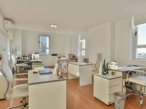 Oficina en Venta en Puerto Norte, USD 180.000