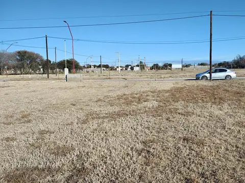 Avenida Arturo Humberto Ilia