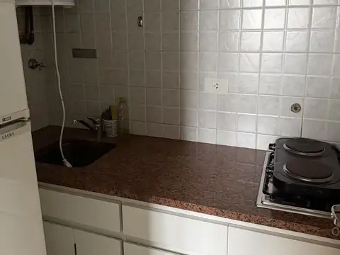 Oficina 4 ambientes con 2 baños