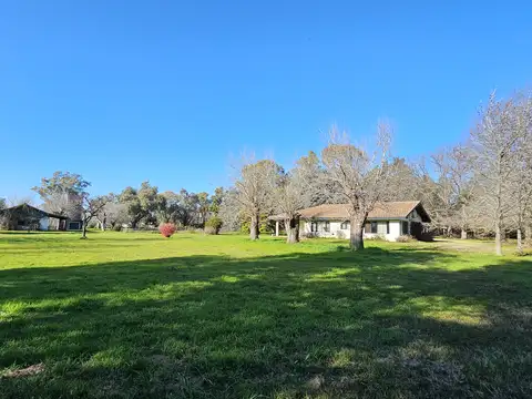 Campo en venta entre Parada Robles y Open Door