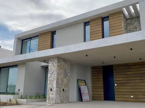 Avenida Arturo Illia 397