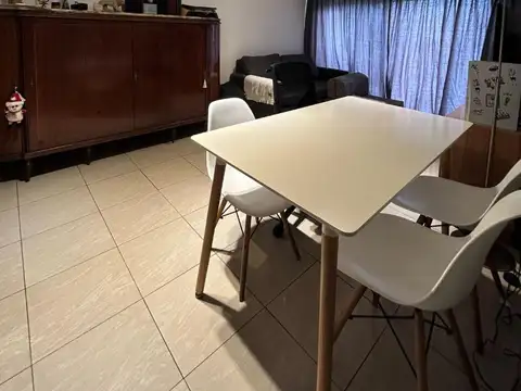 San Juan 4100, Piso 7