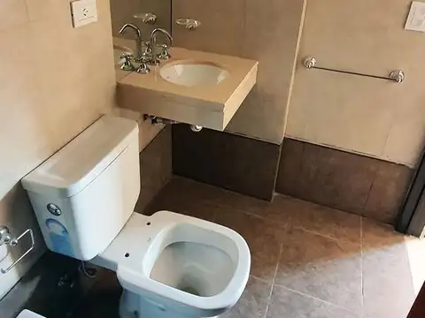 Alquiler - Departamento monoambiente - 1º de Mayo al 1600 - Barrio Martin Rosario
