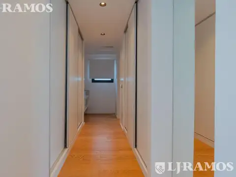 Casa 4 ambientes con 4 baños
