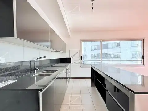 Departamento 3 ambientes con 3 baños