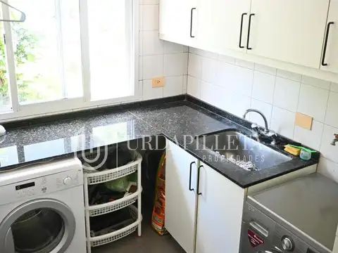 Casa 7 ambientes con 5 baños