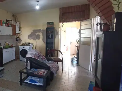 Depto Tipo Casa 3 ambientes con 1 baño