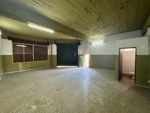 Local en Alquiler en Berazategui, $ 600.000