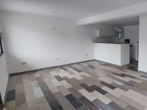 Depto Tipo Casa en Venta en Ezeiza, USD 70.000