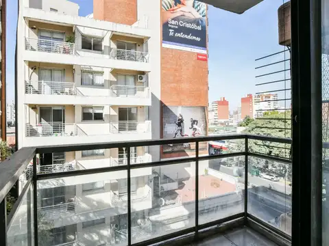 Dorrego A 1600, Piso 5