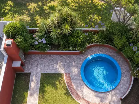 Venta Departamento 3 Amb con Jardín, Parrilla y Pileta Propia – Zona Playa Chica – Mar del Plata