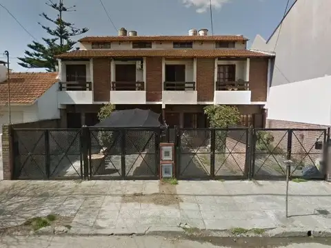 Castelli e/ Avenida Libertador San Martín y Marano