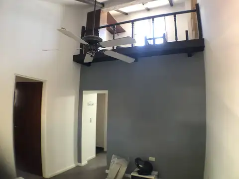 Oficina en Alquiler 50 años