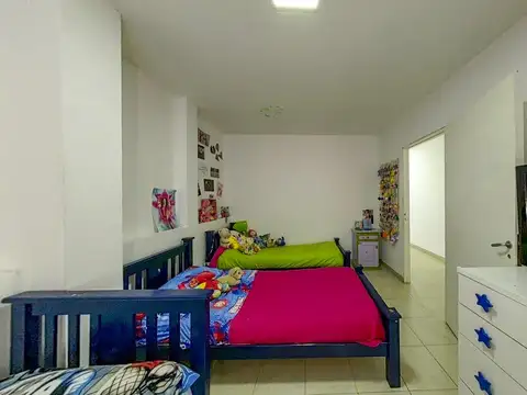 Edificio Comercial en El Challao