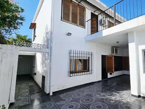 PH EN VENTA EN LANUS ESTE - ACEPTA PERMUTA