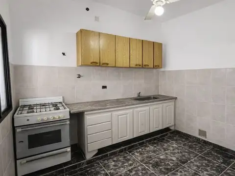 Depto Tipo Casa en Venta de 5 ambientes