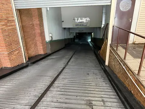 Cochera en Venta Fija