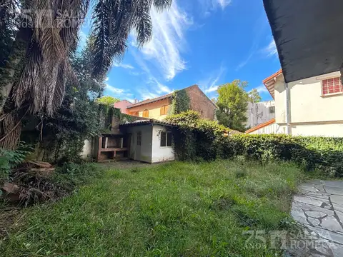 Venta Olivos PH 4 ambientes   jardín sin expensas