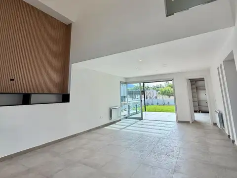 Casa en Venta en El Challao, USD 285.000
