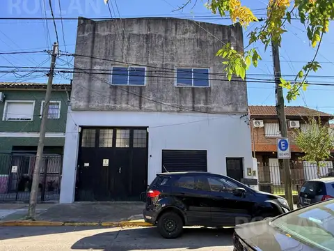 Inmueble Multiuso 440  mts2 cub  EN VENTA  EN MUNR0