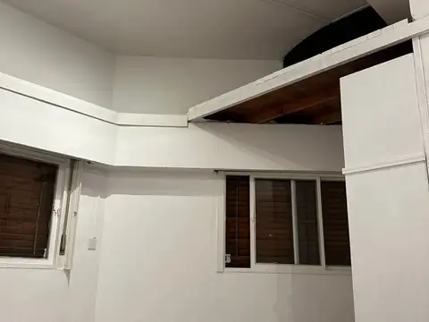 Depto Tipo Casa 2 ambientes con 1 baño