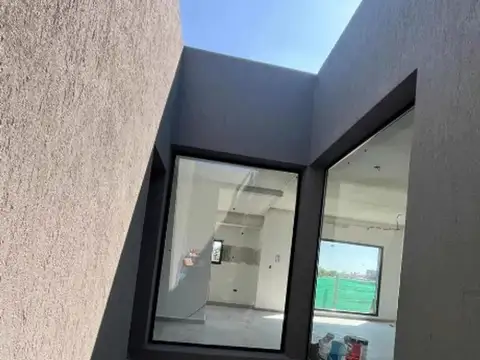 Casa En Venta Pilar Del Este- Pilar