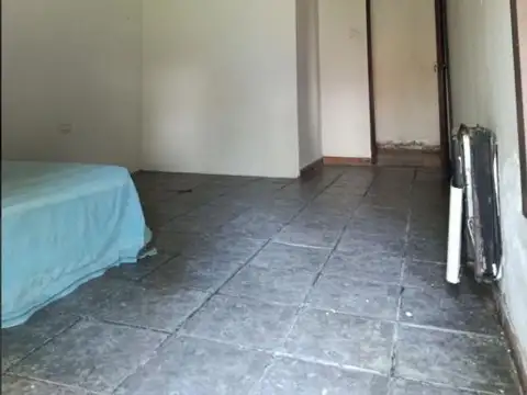 Depto Tipo Casa en Venta en Villa Elvira, USD 38.000