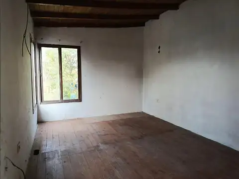 Depto Tipo Casa 5 ambientes con 1 baño