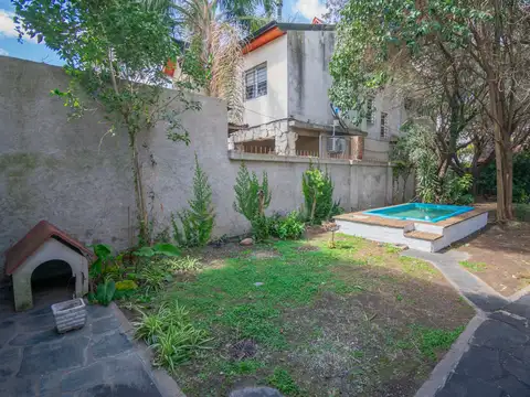 Dos Casas En Terreno 400m2 Terreno Venta Quilmes