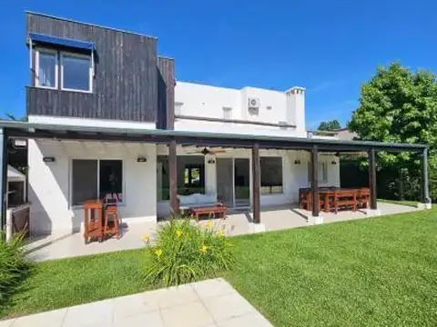 Casa en  San Isidro Labrador