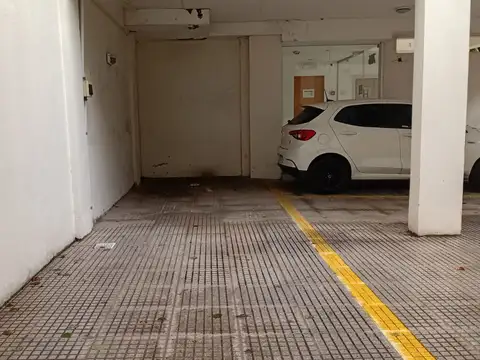 Cochera en Venta en La Plata [Cod: 7450-235]