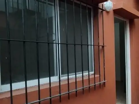 Avenida Avelino Rolon 1300
