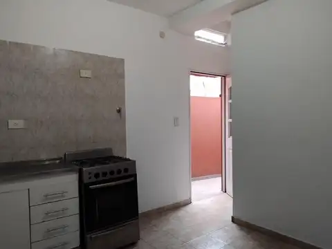 Depto Tipo Casa en Alquiler de 1 dormitorio
