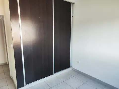 Hermoso Depto Frente Plazoleta Antigua Estacion Basilica