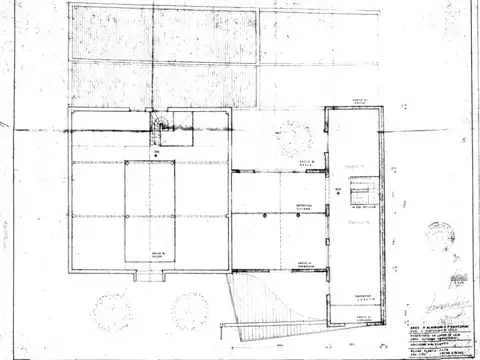 Gran local comercial esquinero en alquiler