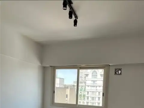 Avenida Rivadavia 1300, Piso 13