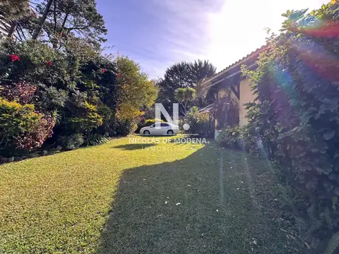 Casa 5 ambientes con 3 baños