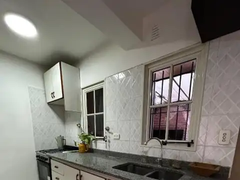 Depto Tipo Casa en Venta en Morón Sur, USD 82.000